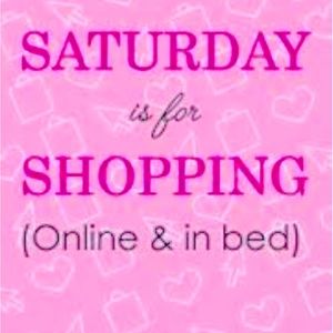 Saturday Sale! 🎉🛍💕Bundles